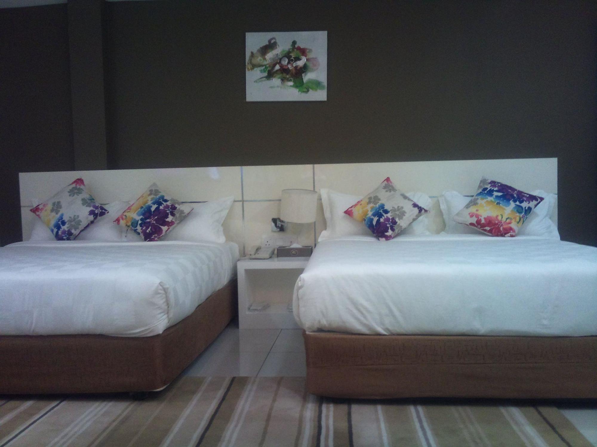 Hotel Mornington Bukit Permata Lumut Luaran gambar