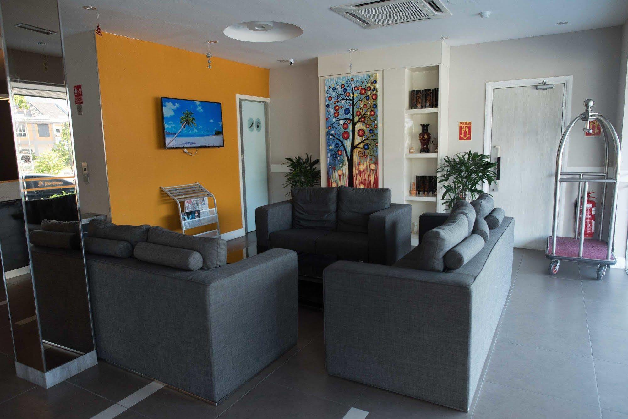 Hotel Mornington Bukit Permata Lumut Luaran gambar