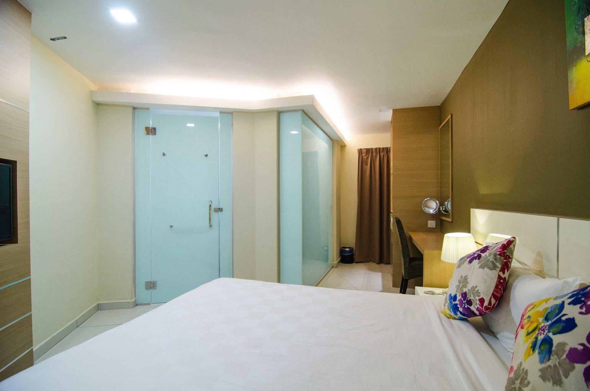 Hotel Mornington Bukit Permata Lumut Luaran gambar