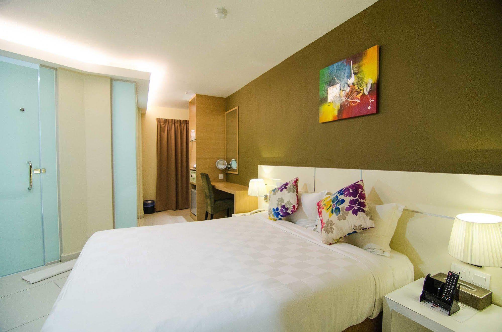 Hotel Mornington Bukit Permata Lumut Luaran gambar