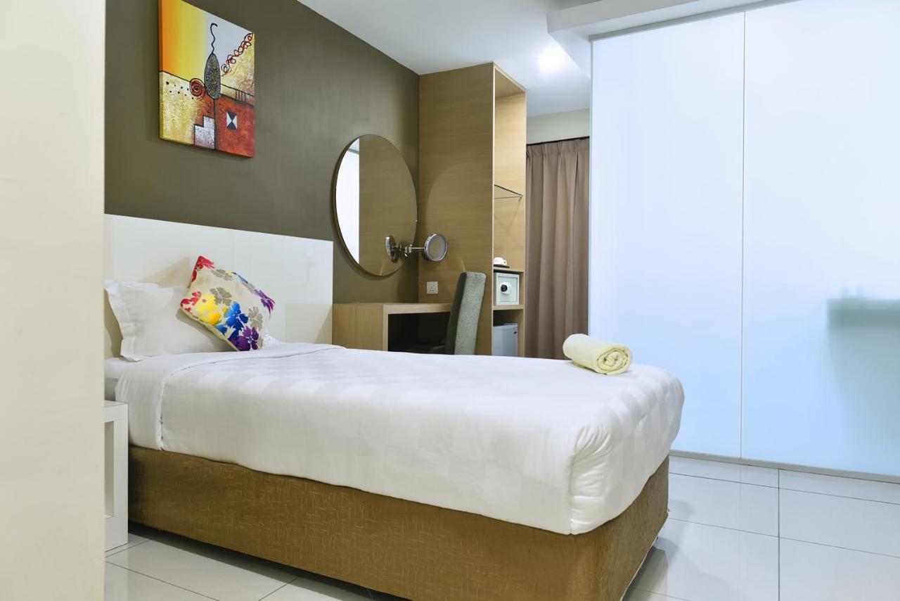 Hotel Mornington Bukit Permata Lumut Luaran gambar